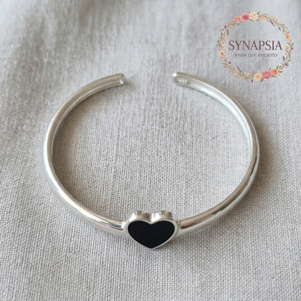 Pulsera Rígida Ajustable de plata de ley con corazón negro - Imagen 2