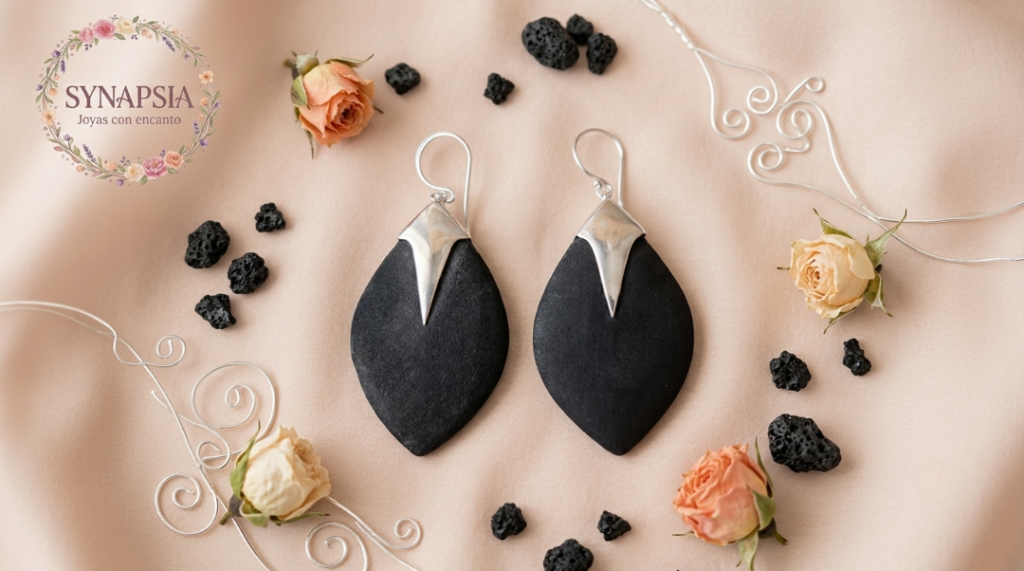Pendientes de Plata de Ley y Lava Volcánica Natural