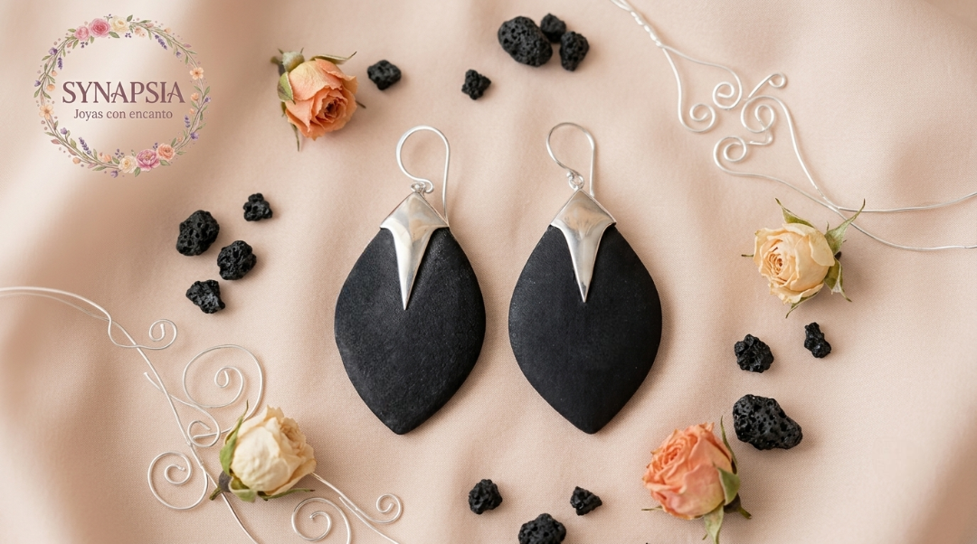 Pendientes de Plata de Ley y Lava Volcánica Natural